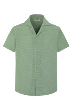 Chemise plissée manches courtes col à revers