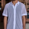 Chemise trouée manches courtes