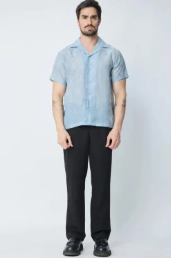 Chemise unie à manches courtes