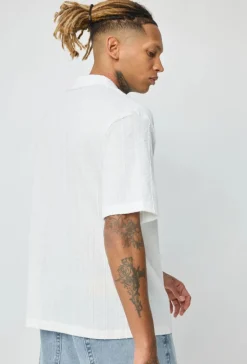 Chemise unie à motif