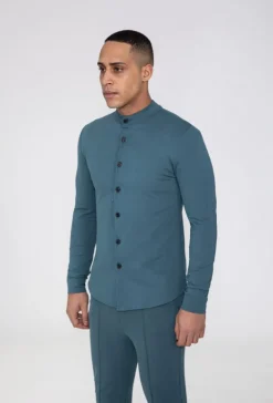 Chemise unie col mao à manches longues
