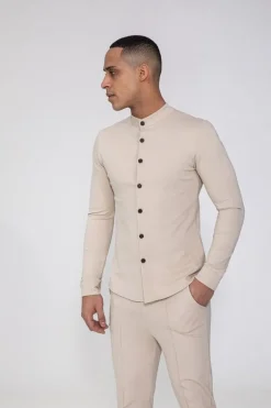Chemise unie col mao à manches longues