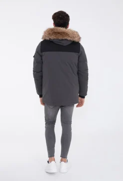 Doudoune capuche à fourrure