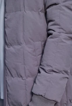 Doudoune longue sans capuche matelassé