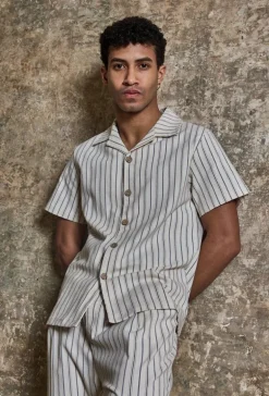 Ensemble à rayures chemise manches courtes pantalon