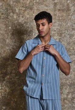 Ensemble à rayures chemise manches courtes pantalon