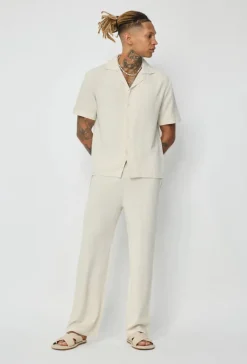 Ensemble chemise à manches courtes et pantalon uni