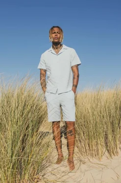 Ensemble chemise et short uni à motif