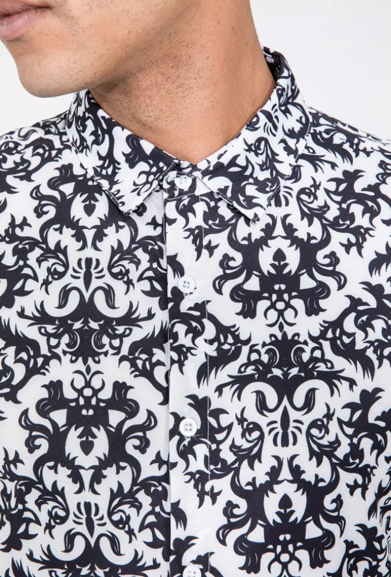 Ensemble chemise manches courtes et short à motif baroque
