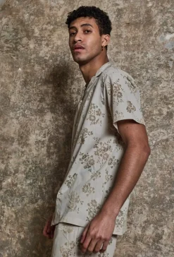 Ensemble chemise manches courtes short fleuris