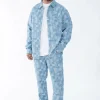 Ensemble chemise pantalon assorti avec un motif de carrés