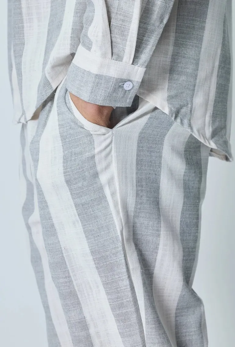 Ensemble chemise pantalon à rayures