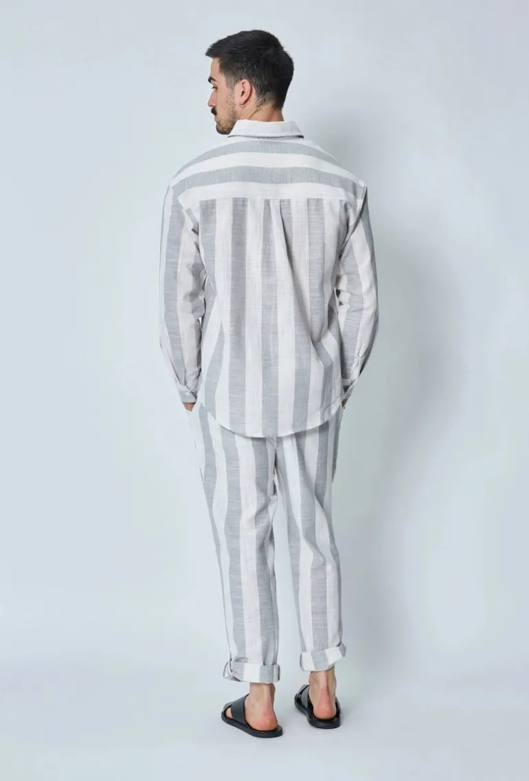 Ensemble chemise pantalon à rayures