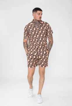 Ensemble chemise short à motif graphique