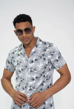 Ensemble chemise short fleuri à motifs floral