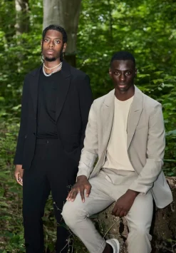 Ensemble de costume deux pièces