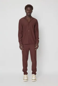 Ensemble plissé chemise et pantalon