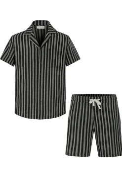 Ensemble short et chemise a rayures