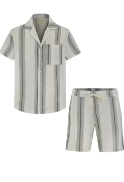 Ensemble short et chemise a rayures