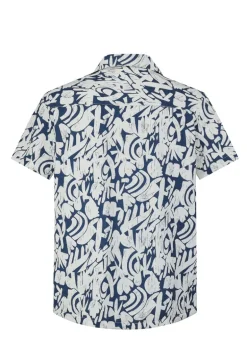 Ensemble short et chemise a motifs abstraits