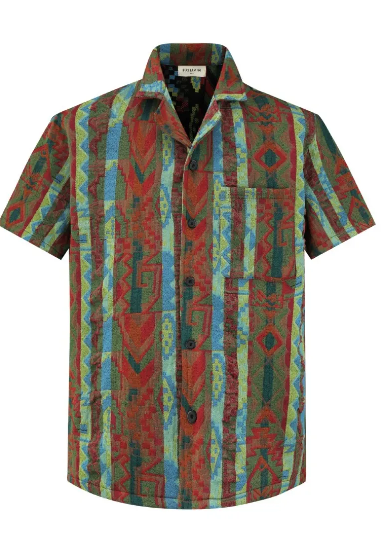 Ensemble short et chemise manche courte a motifs géométriques
