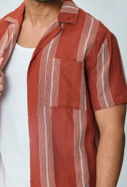 Ensemble short et chemise a rayures