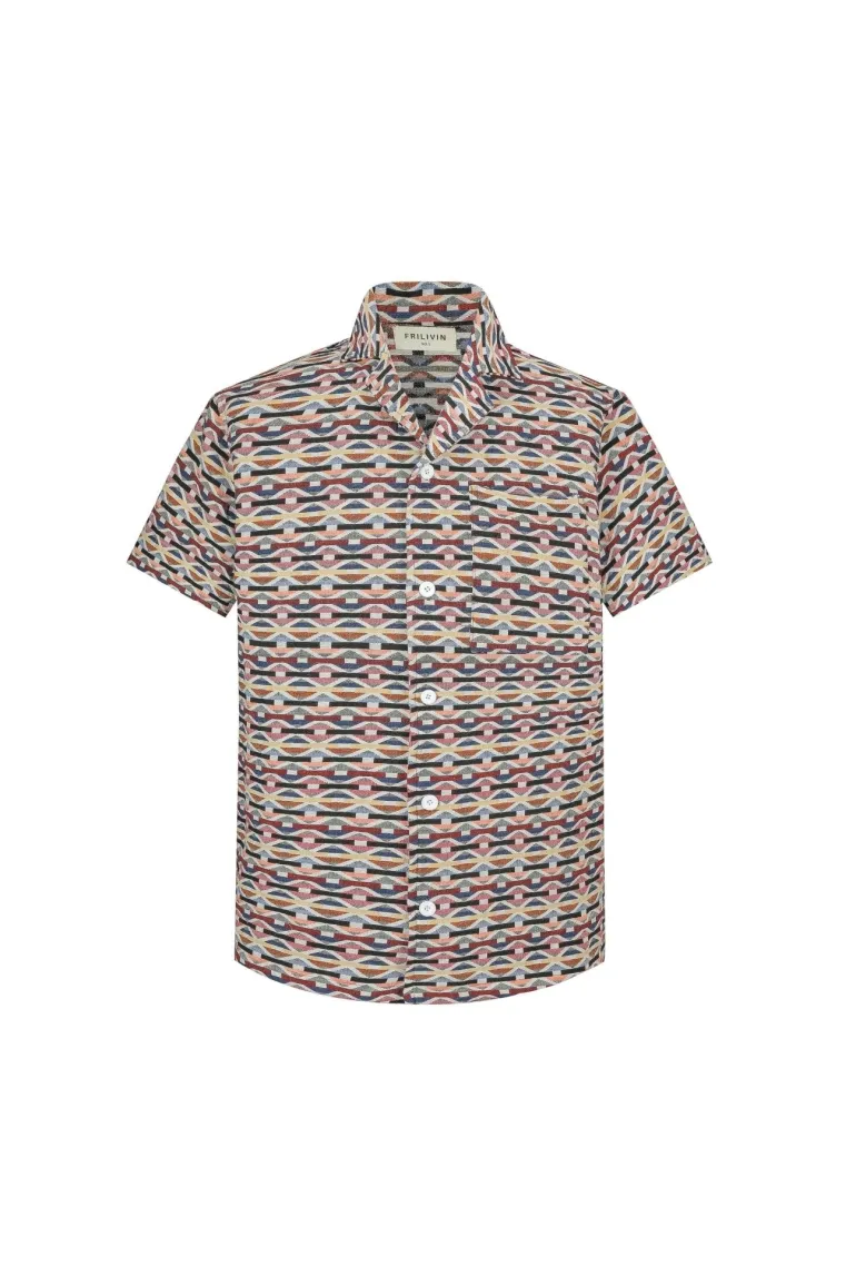 Ensemble short et chemise a motifs géométriques