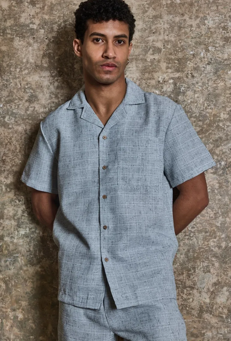 Ensemble uni chemise manches courtes short