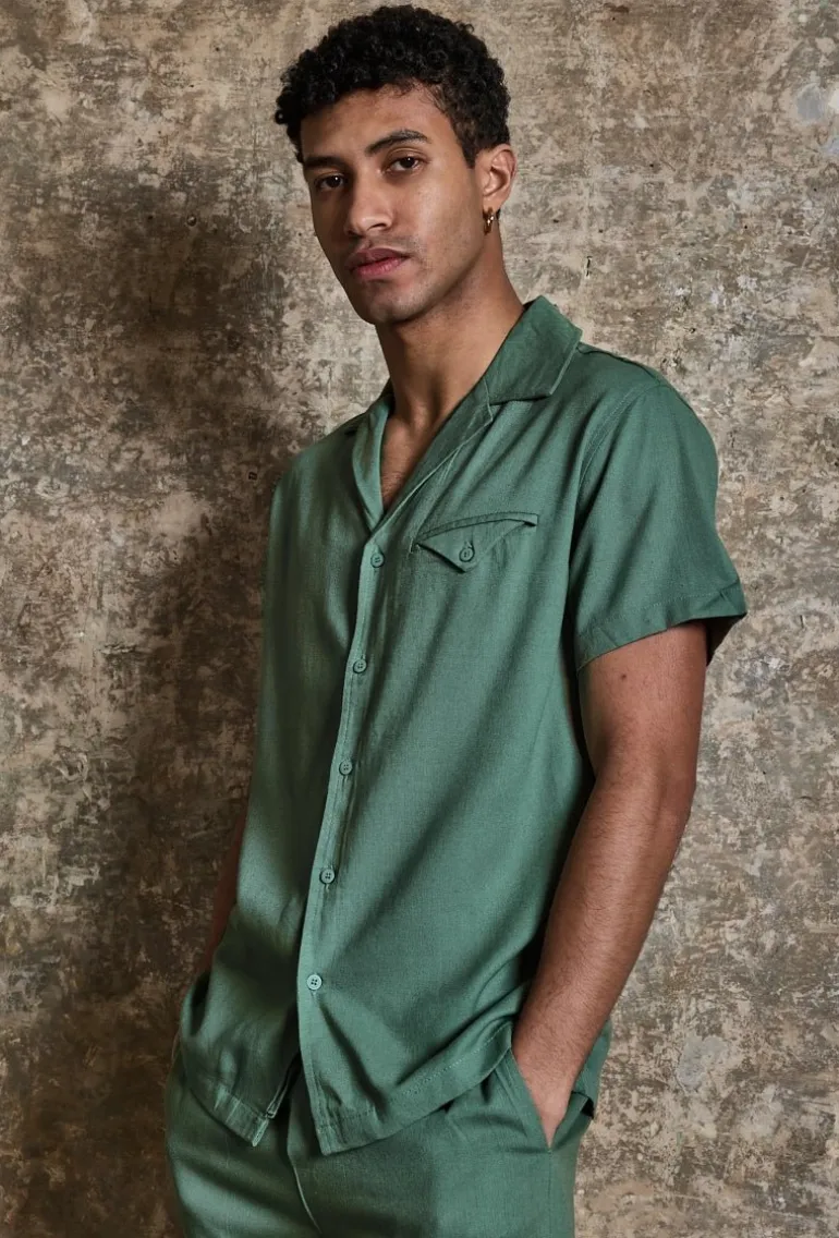 Ensemble uni chemise manches courtes short