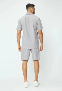 Ensemble uni plissé chemise et short