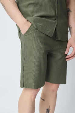 Ensemble uni plissé chemise et short