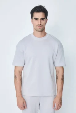 Ensemble uni t-shirt et pantalon