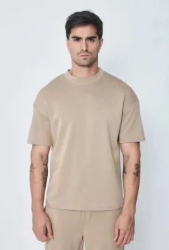 Ensemble uni t-shirt et pantalon