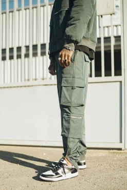 Ensemble utility bombers et cargo zippé