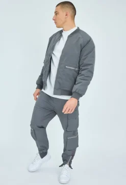 Ensemble utility bombers et cargo zippé
