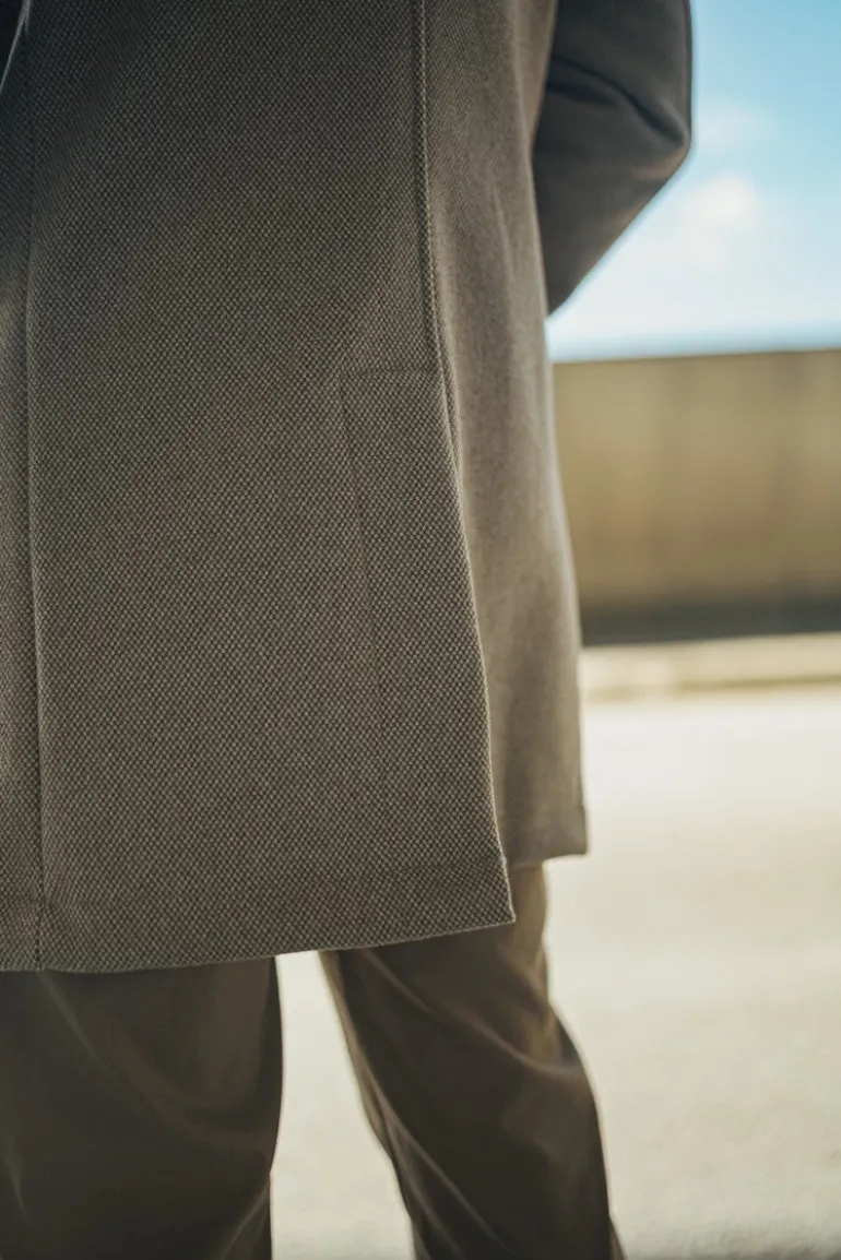 Manteau droit habillé