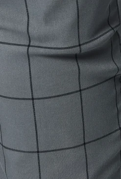 Pantalon à carreaux : style tendance pour homme