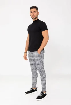 Pantalon chino à carreaux