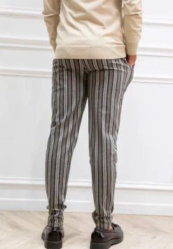 Pantalon chino à rayures