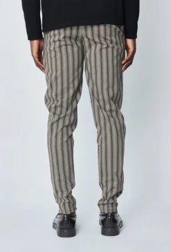 Pantalon chino à rayures