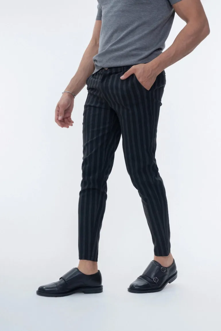 Pantalon chino à rayures