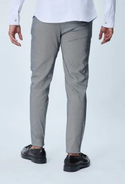 Pantalon chino classique uni