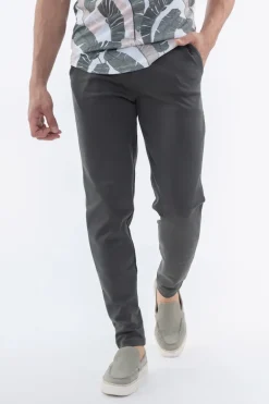 Pantalon chino classique uni