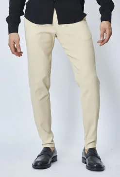 Pantalon chino classique uni
