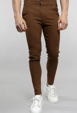 Pantalon chino classique uni