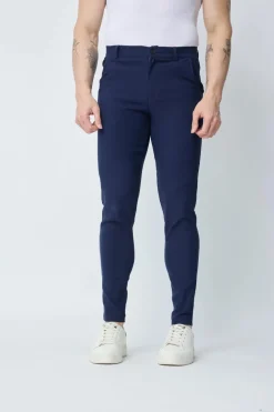 Pantalon chino classique uni