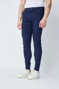 Pantalon chino classique uni