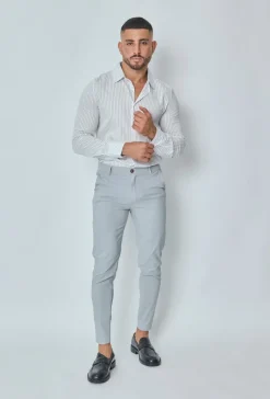 Pantalon chino classique uni