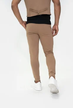 Pantalon chino classique uni