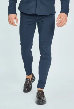 Pantalon chino tendance uni